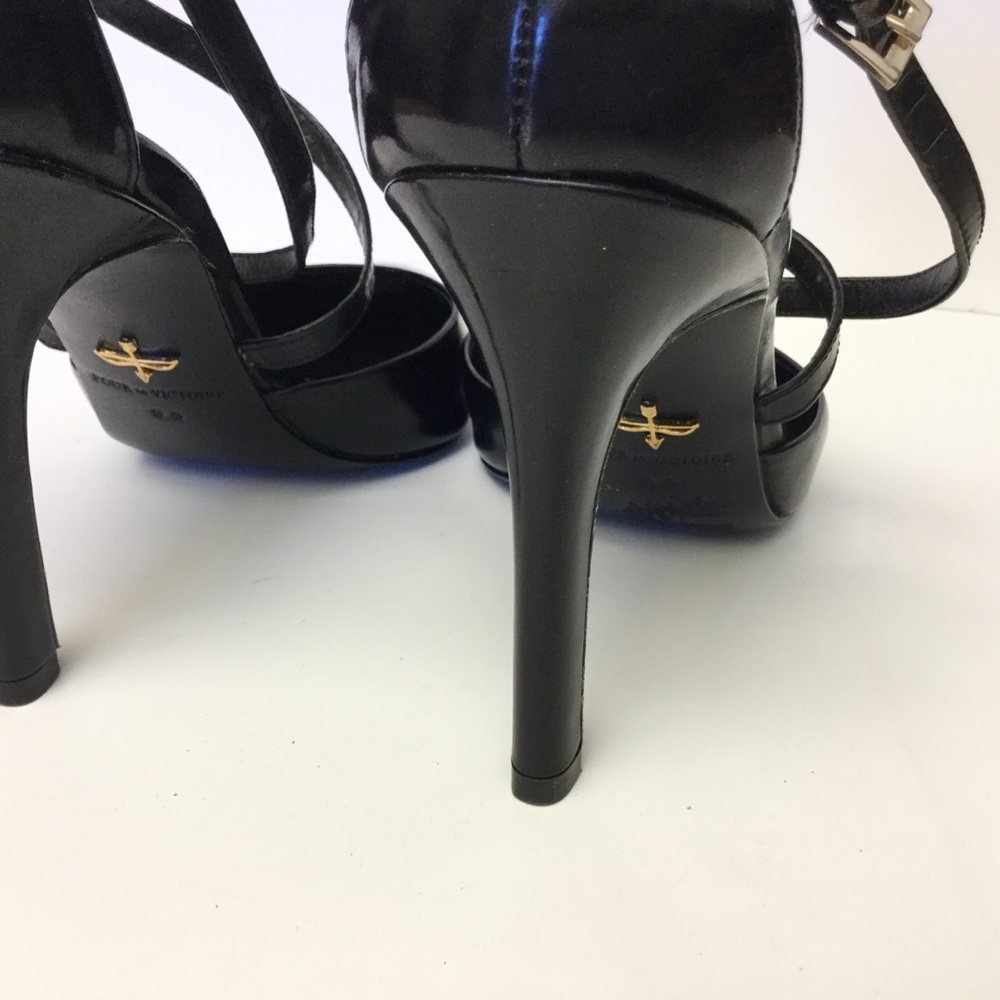 POUR LA VICTOIRE  PATENT LEATHER ANKLE STRAP HEELS BLACK 9 EUC - Picture 2 of 8